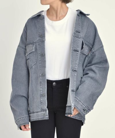 最新作低価 YANUK - ヤヌーク オーバーサイズジャケット yanukの通販