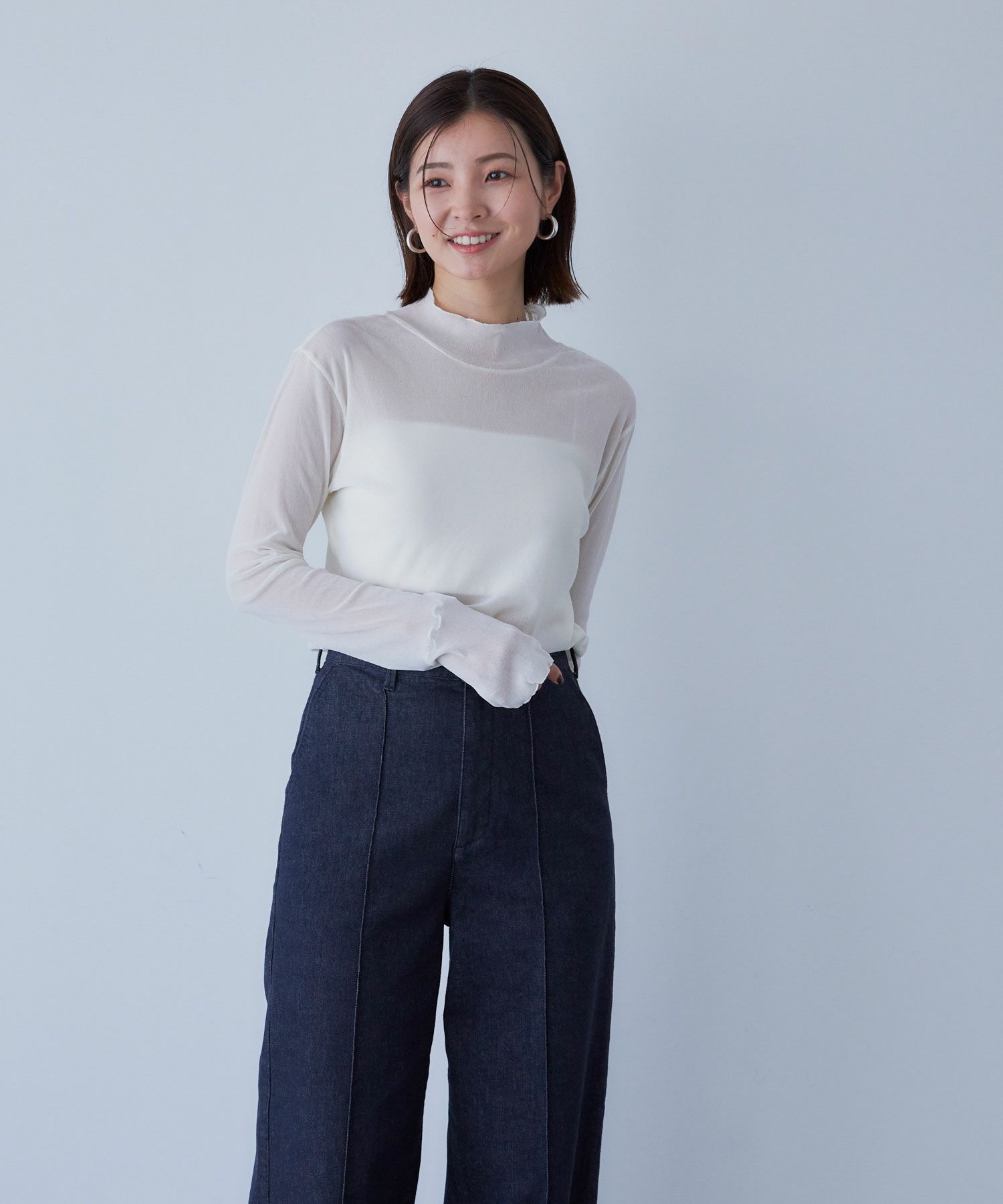 ホワイト/WHT