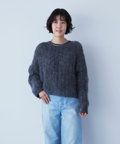 YANUK ヤヌーク 日本製 コットン100% 刺繍 長袖 ニット セーター 紺 YANUK ヤヌーク 日本製 コットン100% 刺繍 長袖 ニット セーター