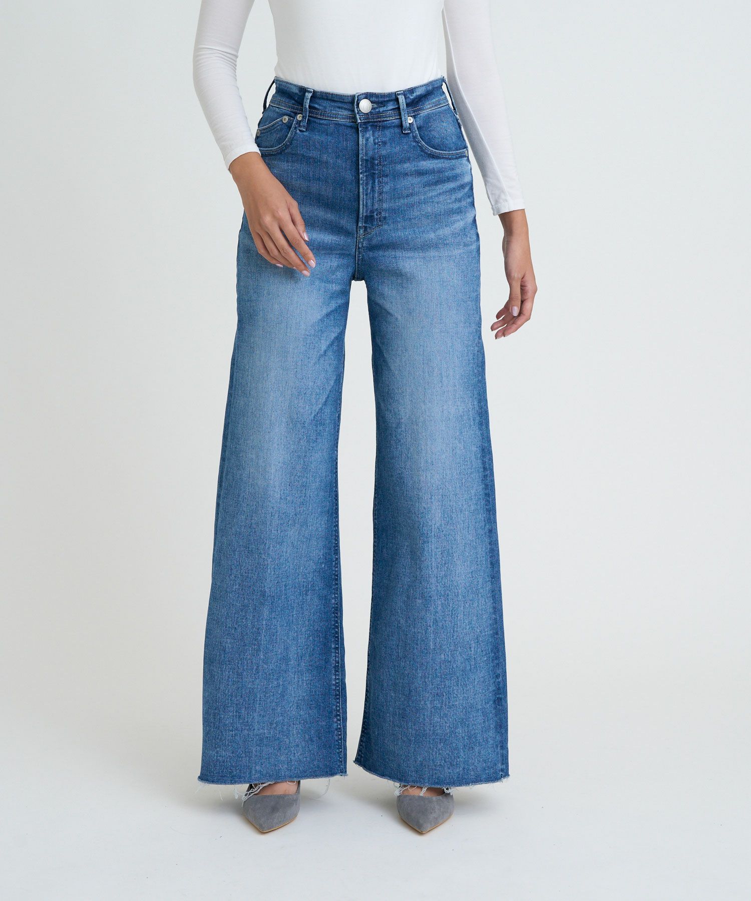 LIGHT BLUE | YANUK ONLINE STORE 