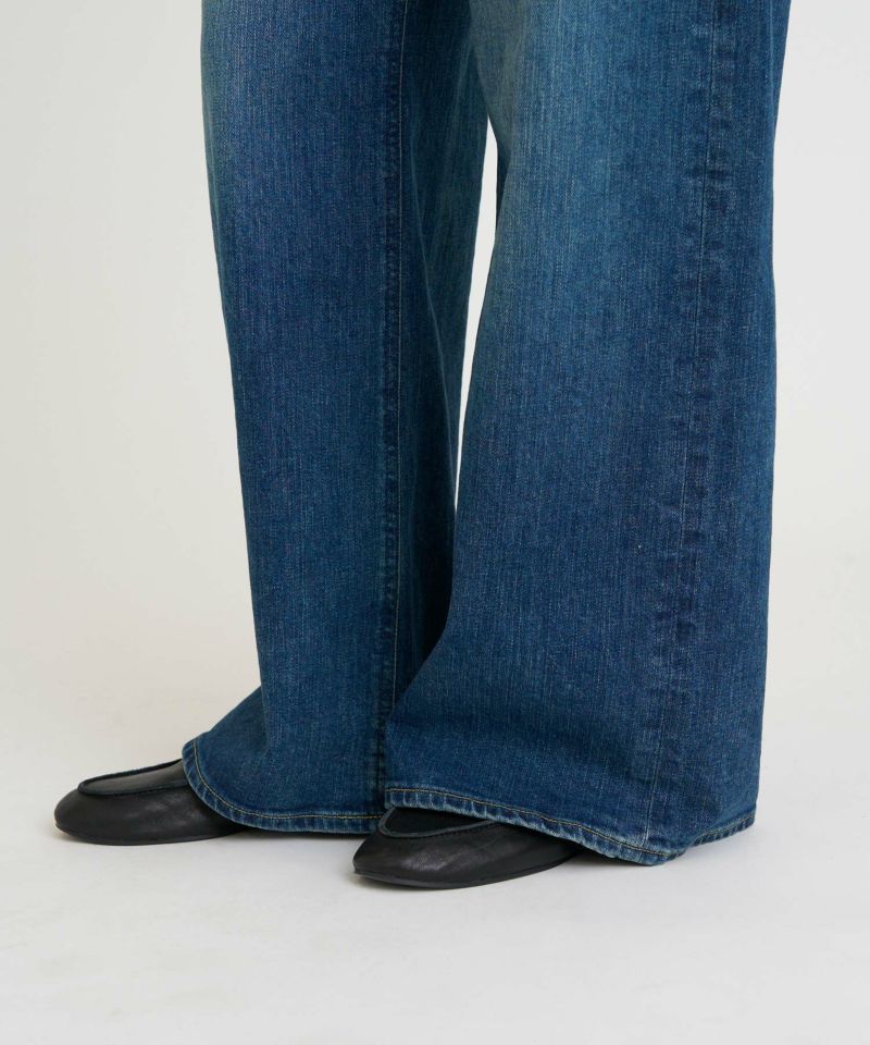 yanuk ヤヌーク　バギーストレートMARY メアリー 続いて…新作のMARY♡ ゆるっと感がバギーストレートのシルエット