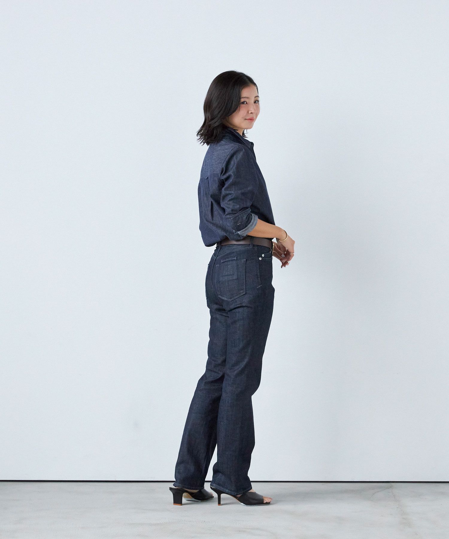 スリムストレート