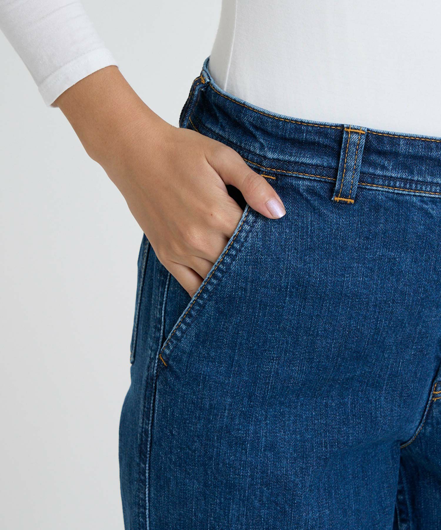 加藤かすみ×YANUK ローライズ ストレート | SPECIAL ITEMS | YANUK