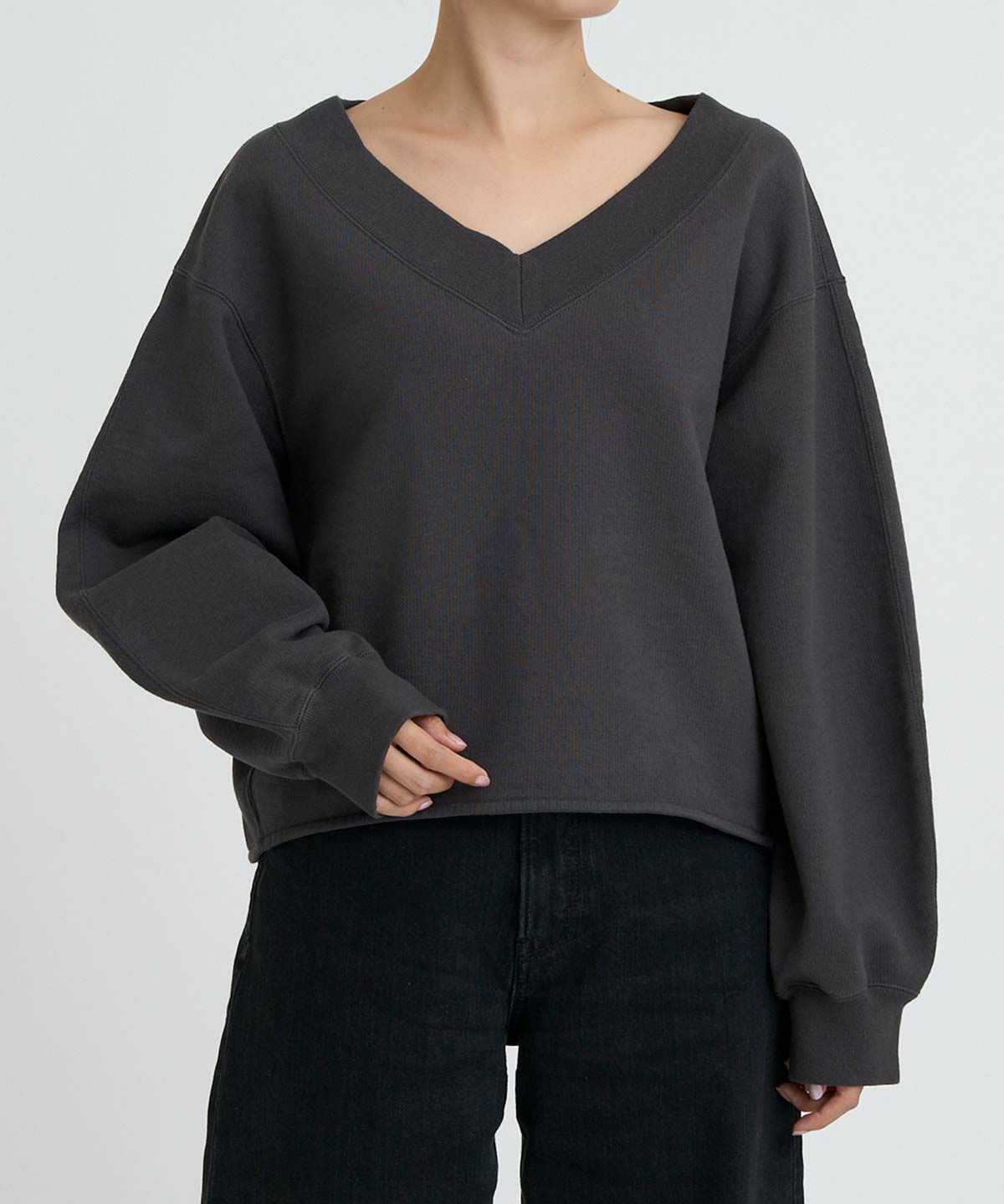 Vネックプルオーバー | カットソー | YANUK ONLINE STORE