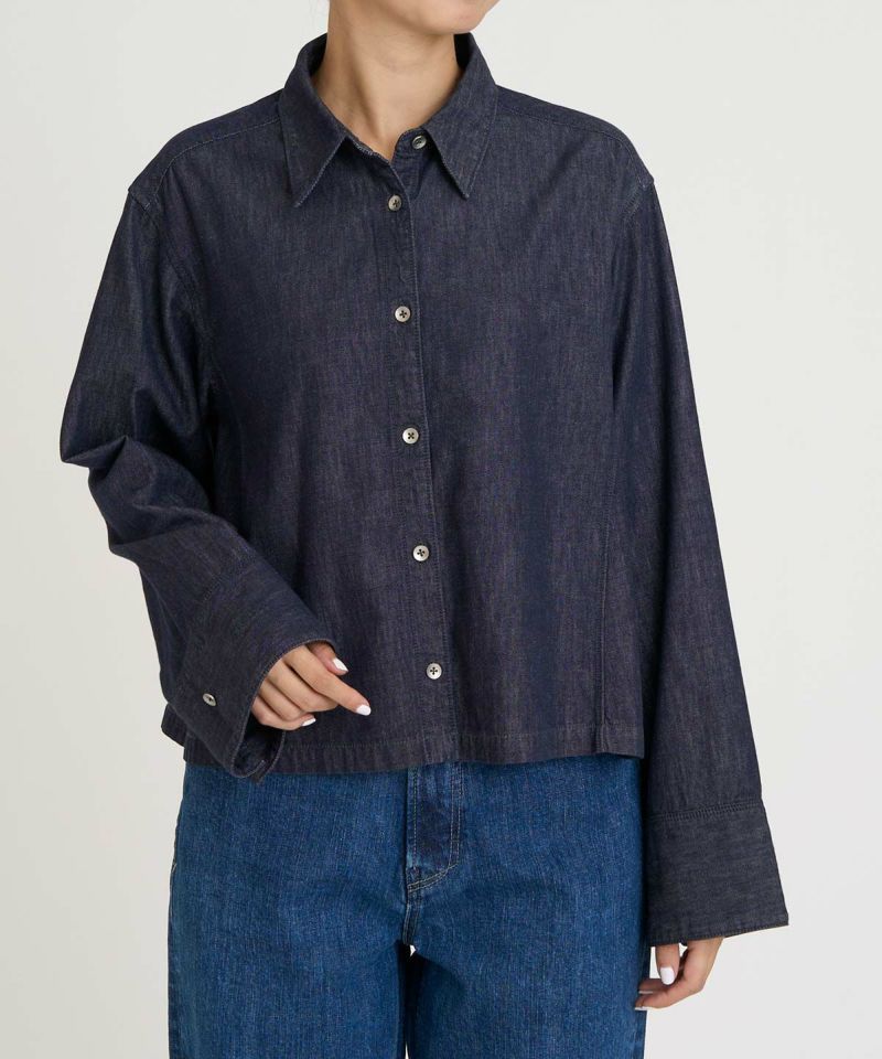 【未使用】ボッテガヴェネタ　デニム　シャツ　ブラウス　インディゴ　クロップド 未使用】ボッテガヴェネタ デニム シャツ ブラウス インディゴ