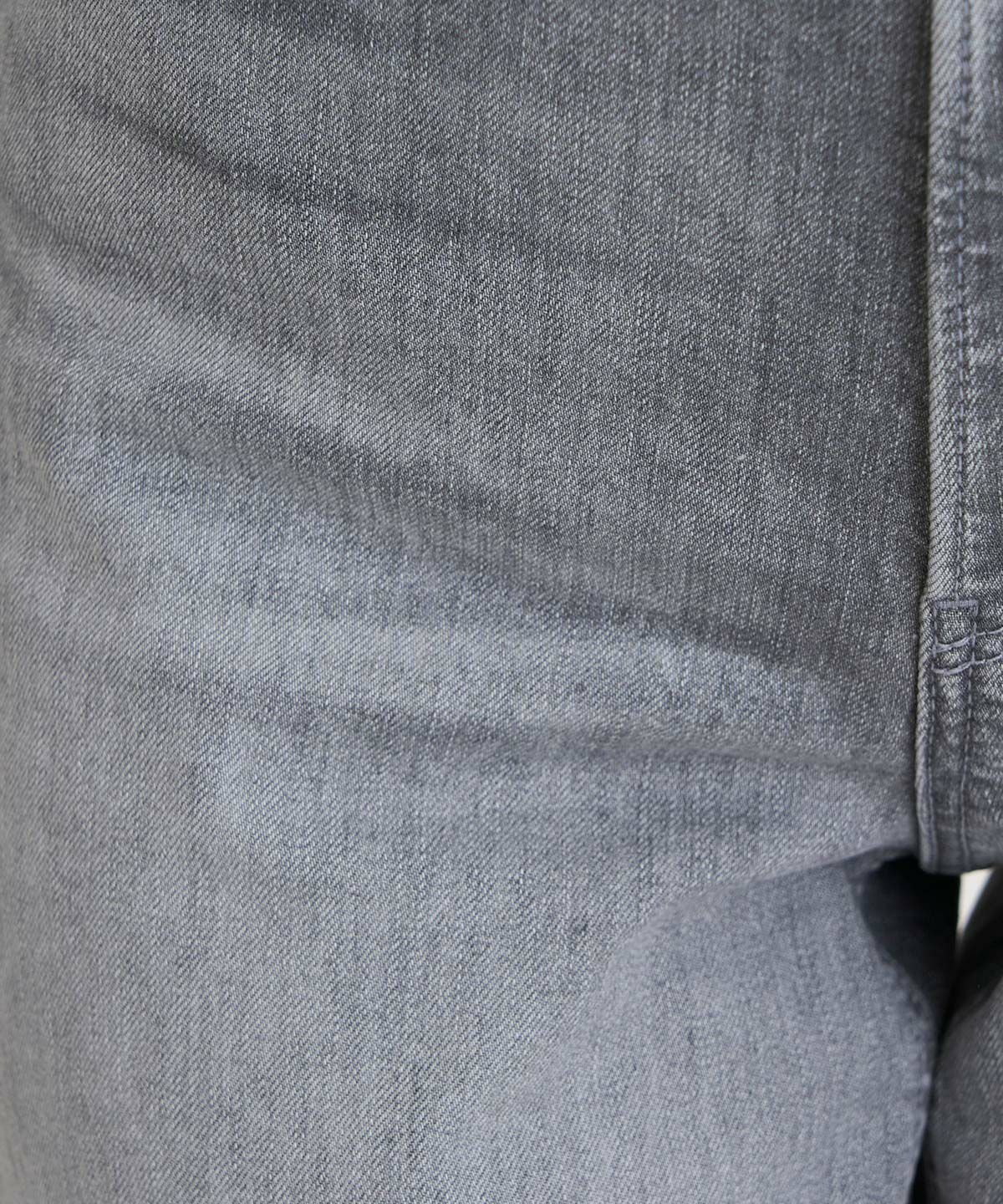 ヤヌーク　ワイドフレア　グレー YANUK(ヤヌーク)｜ワイドフレアデニム/エアリーグレー の通販